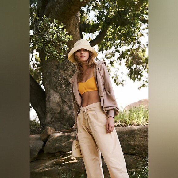 Free People Movement Lowkey Zip Up NWOT - Picture 3 of 7